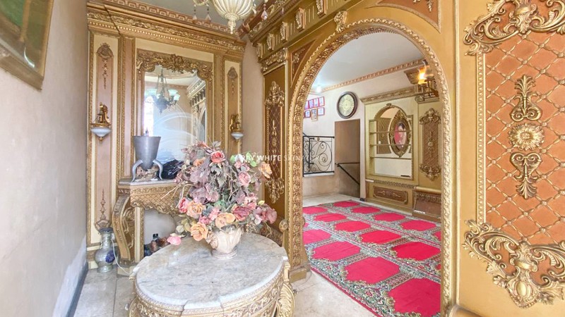 Rumah Mewah 3 Lantai Siap Huni di Kramat Lontar, Senen