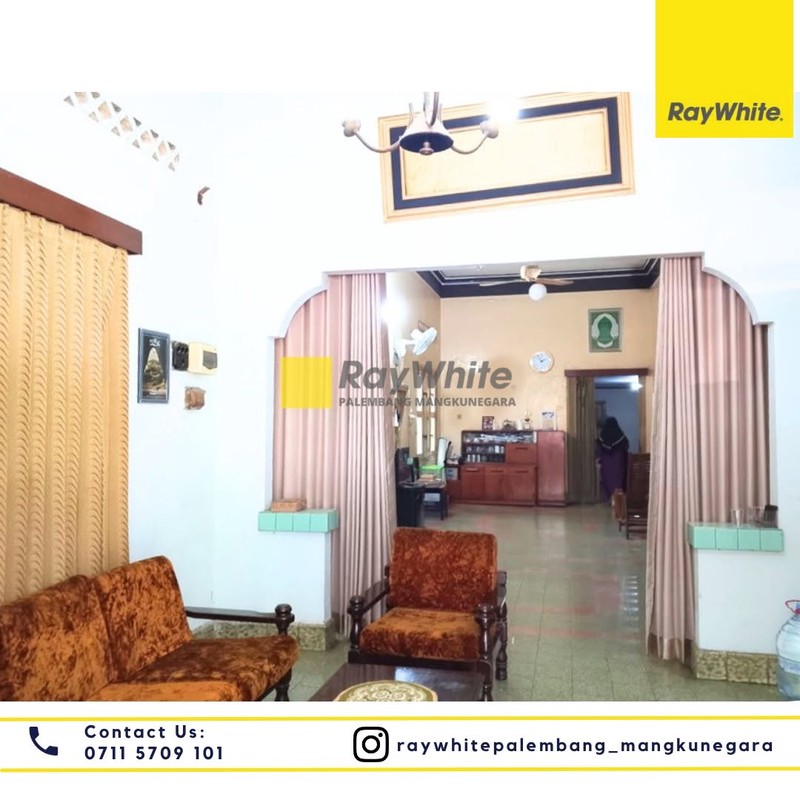 Dijual Cepat Rumah & Tanah di Jl segaran 9 Ilir Kota Palembang