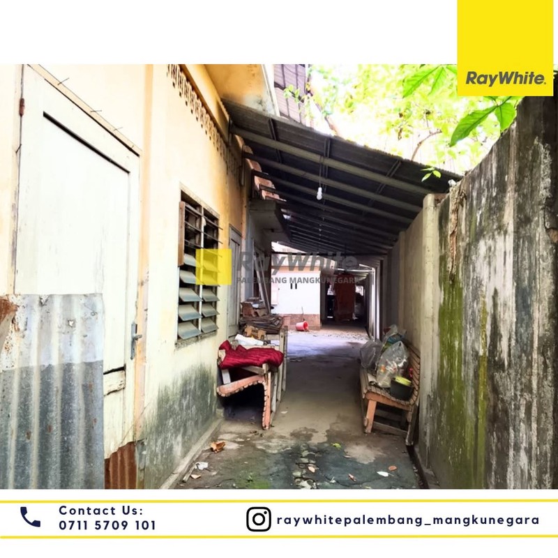 Dijual Cepat Rumah & Tanah di Jl segaran 9 Ilir Kota Palembang