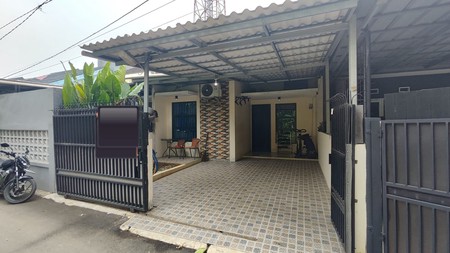 Rumah Bagus Full Furnished Siap Huni Lokasi Strategis dengan Hunian Nyaman dan Asri @Serua, Ciputat