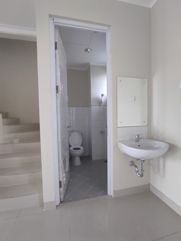 Dijual Ruko Mewah Brand New 4 lantai Grand Bussiness Park, Grand Wisata, Bekasi