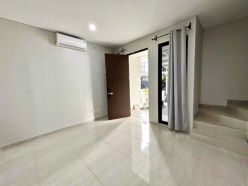 Rumah Minimalis Brand New Dalam Cluster di Bintaro Sektor 7