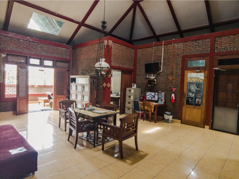 Dijual Cepat Prime Business Venue Di Jalan Damai Sleman, Cocok Untuk Kantor/Homestay