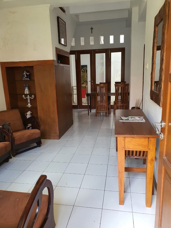 House for Sale  Freehold - Ideal Family Living Home in Nusadua, Jimbaran - BALI