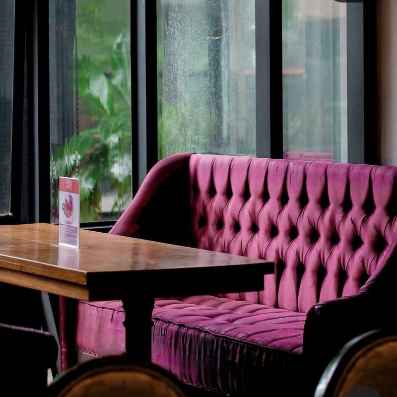 Dijual Restaurant & Lapangan Padel Kemang