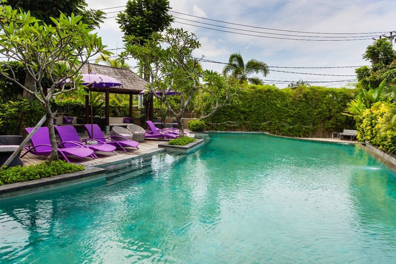 Freehold - Modern Comfortable Living in a Secure Gated Community, Nusa Dua, Bali
