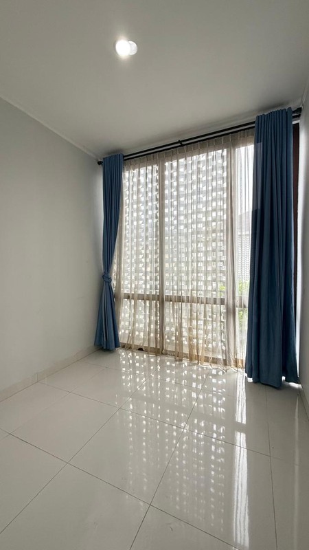 Rumah Bagus Siap Huni 2 Lantai Siap Huni KT 4+1 KM 3+1 Surat SHM @Bintaro Sektor 9