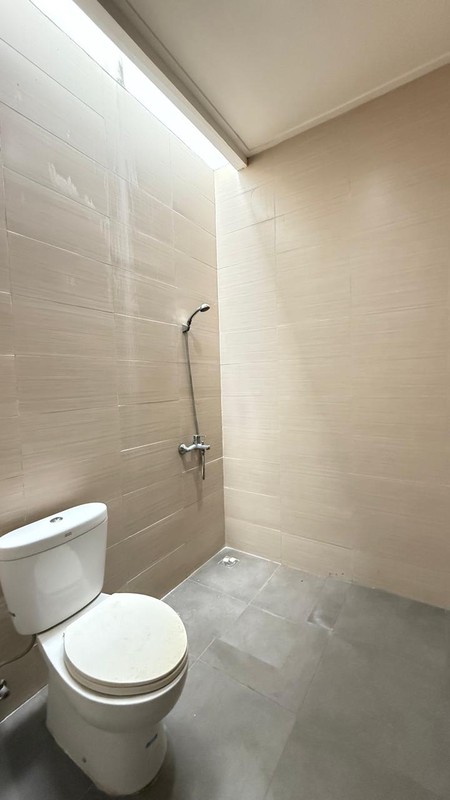 Rumah Bagus Siap Huni 2 Lantai Siap Huni KT 4+1 KM 3+1 Surat SHM @Bintaro Sektor 9