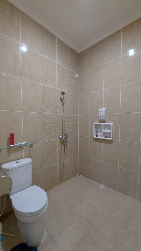 Hunian Luas dan Nyaman di Graha Sentosa - Dekat Segala Fasilitas