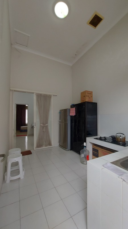 Rumah Terawat dan Siap Pakai di Graha Sentosa, Lokasi Premium