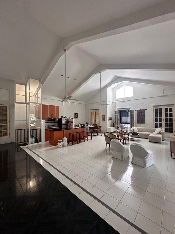 Dijual Rumah Bagus Siap Huni Full Furnished Megapolitan Cinere Estate, Depok