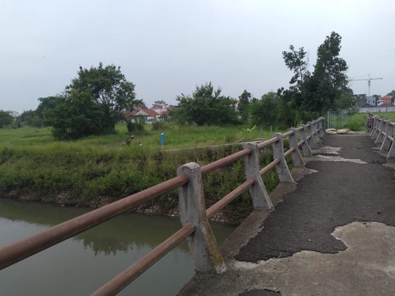 Tanah di Cimencrang Kawasan Sumarecon