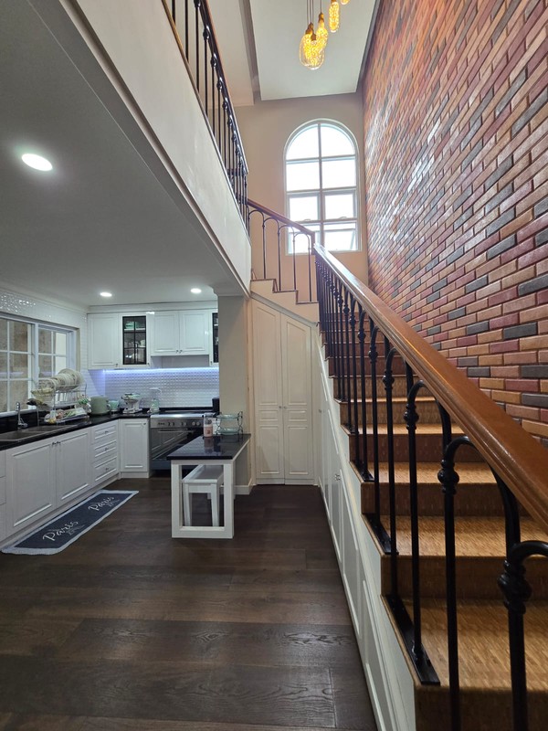 Rumah bagus,siap huni ,keamanan di Bintaro Jaya 9