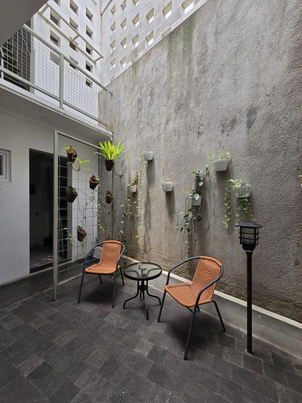 Rumah bagus,siap huni ,keamanan di Bintaro Jaya 9