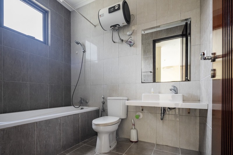 jual cepat rumah siap huni green cove bsd city shm bisa kpr