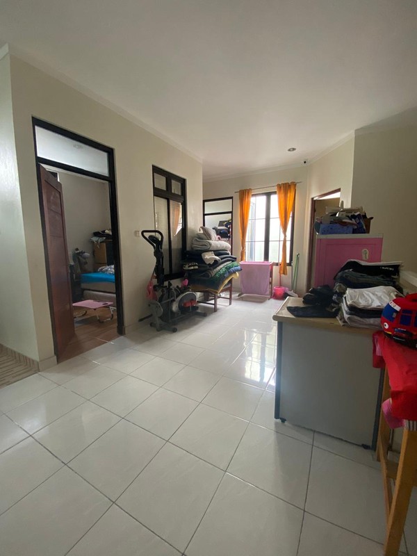 Rumah 2 Lantai, Bebas Banjir, Kemanan 24 Jam di Graha Bintaro