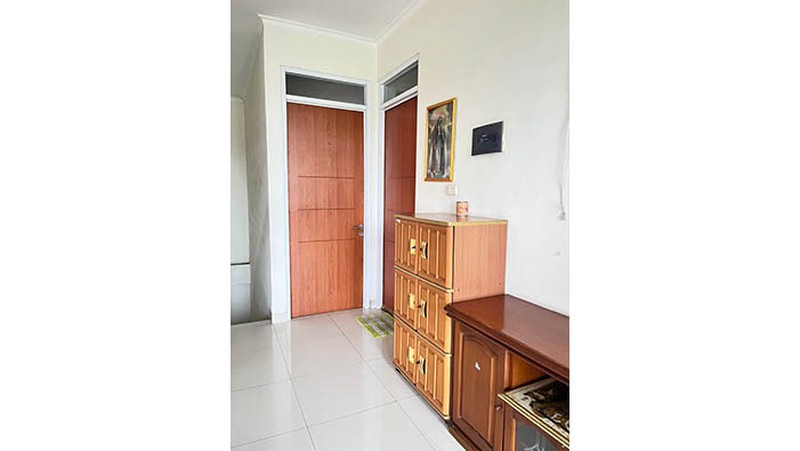 Rumah Perum Alam Raya, Benda, Tangerang