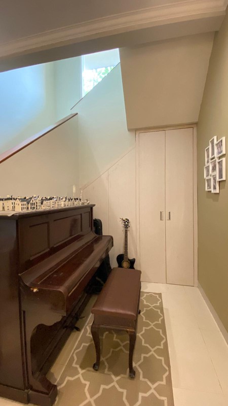 Rumah Bagus,keamanan 2 4 jam di Bintaro Jaya 9