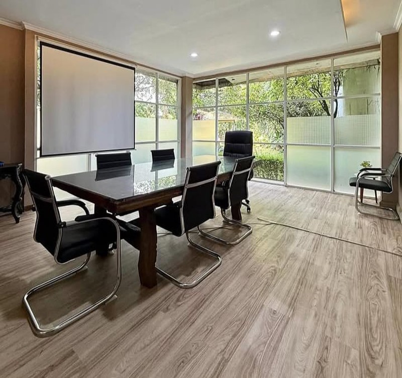 Dijual Rumah Sangat Strategis di Jalan Raya Prapanca, Kebayoran Baru, Jakarta Selatan