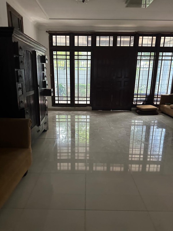 Disewakan Rumah Premium di Menteng