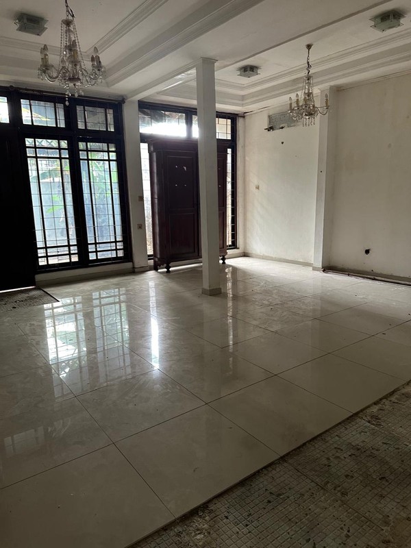 Disewakan Rumah Premium di Menteng