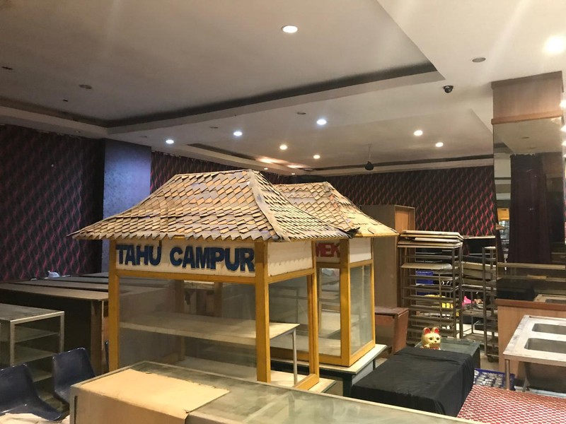 Dijual 2500 M2 Gedung Surabaya Timur - Jalan Raya Nginden - Nol Jalan Raya Kembar Komersial Area Cocok Buat Segala Usaha Strategis Sebaris Mie Tokyo, Hotel, Resto, Toko, Bengkel