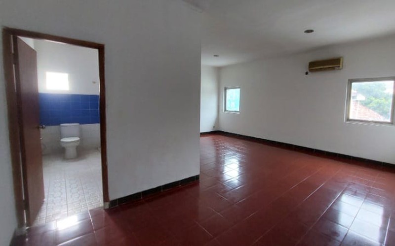 Disewa Rumah Strategis Di Menteng Jakarta Pusat Cocok Untuk Hunian Maupun Silent Office.