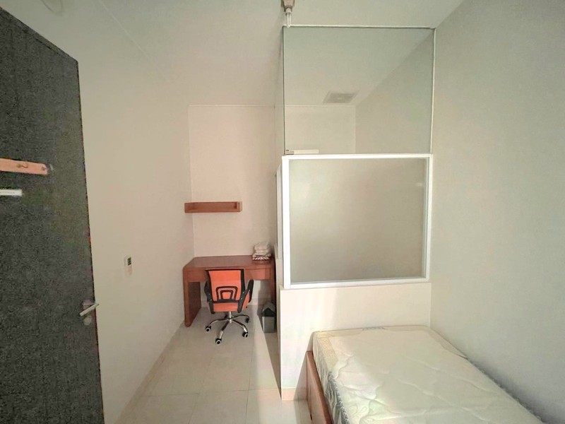 Rumah Kost Full Furnish di Foresta BSD deakt Akses Tol