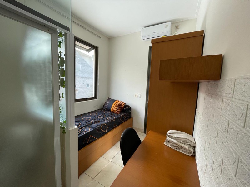 Rumah Kost Full Furnish di Foresta BSD deakt Akses Tol