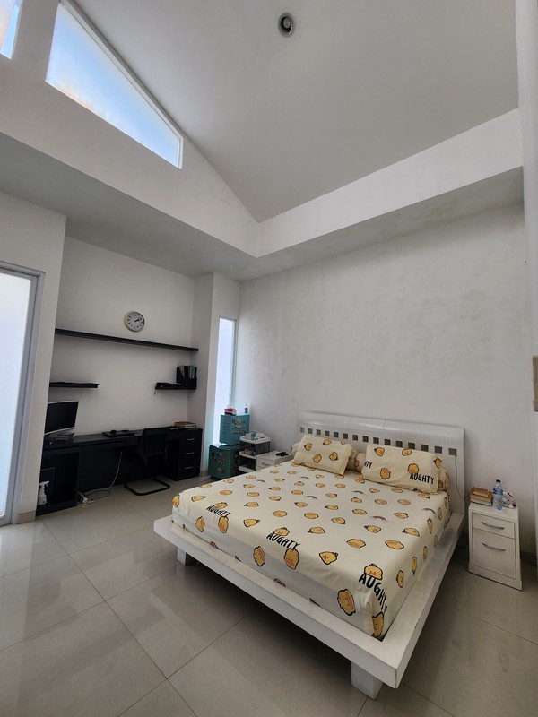 For Sell House at The East Pancoran 