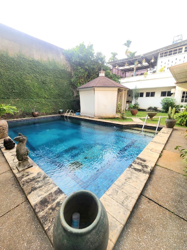 For Sale Spacious East Facing Home with Elegant Design