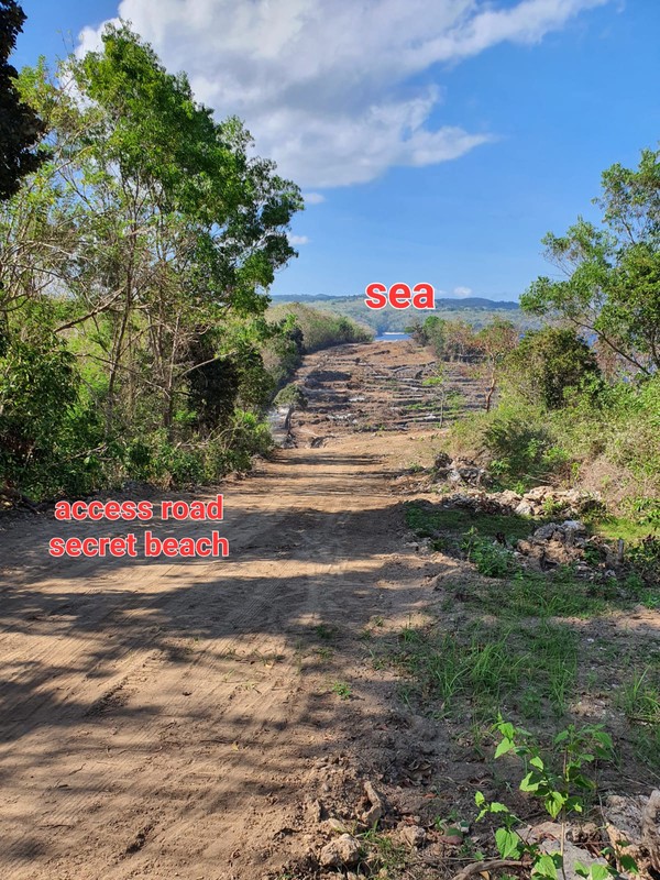 Land Freehold Clift Front Nusa Ceningan