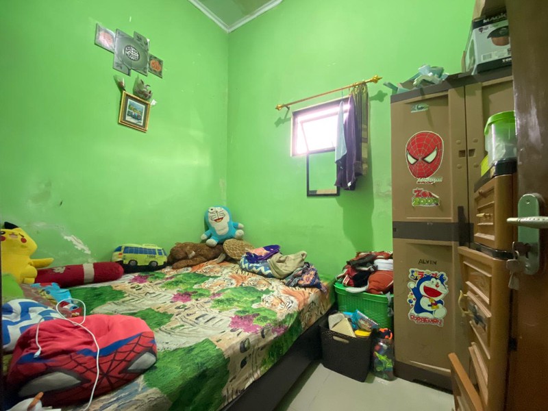 Cipayung taman induk pondok terong rumah dalam cluster
