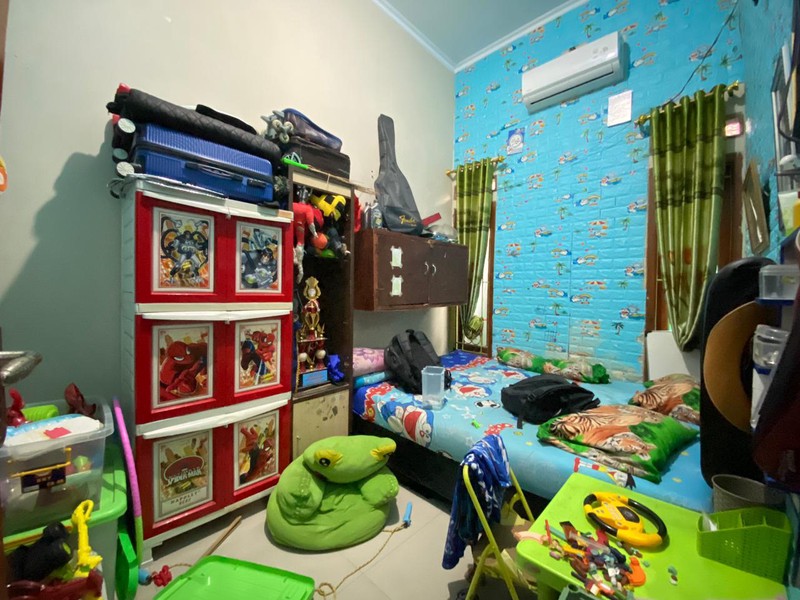 Cipayung taman induk pondok terong rumah dalam cluster