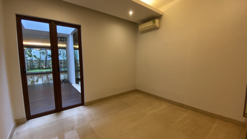 BEAUTIFUL MODERN TROPICAL HOUSE AT KEMANG DALAM AREA, JAKARTA SELATAN