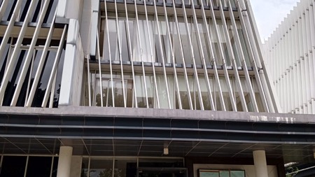 Gedung Siap pakai di Foresta Business Loft BSD Dekat Akses Tol