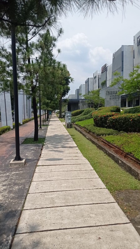 Gedung Siap pakai di Foresta Business Loft BSD Dekat Akses Tol
