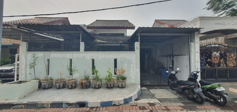 JUAL RUMAH SURABAYA BARAT Dian Istana Wiyung