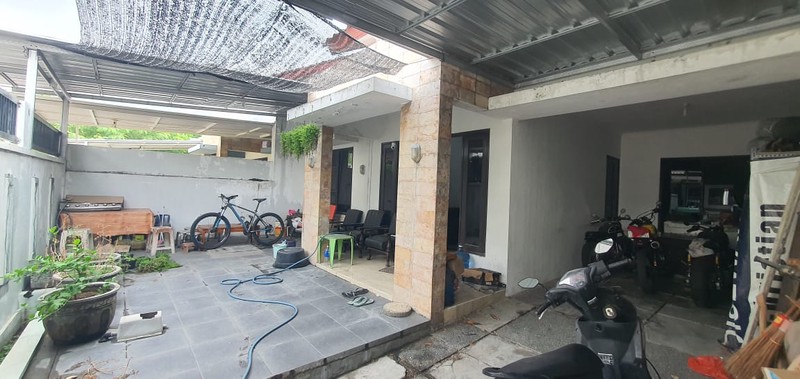 JUAL RUMAH SURABAYA BARAT Dian Istana Wiyung