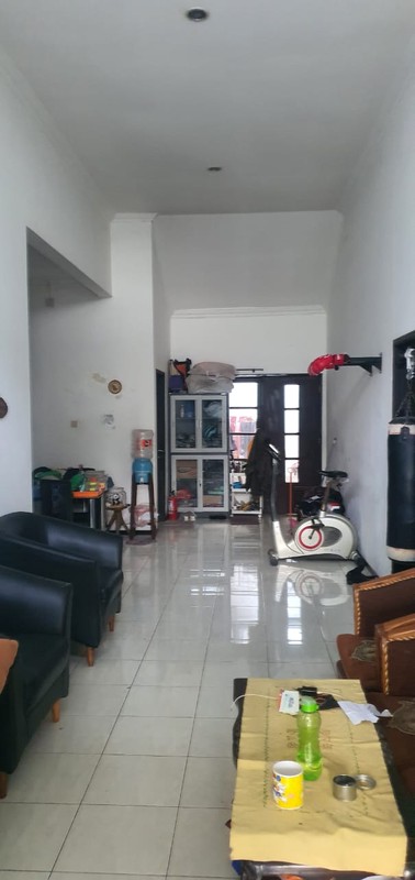 JUAL RUMAH SURABAYA BARAT Dian Istana Wiyung