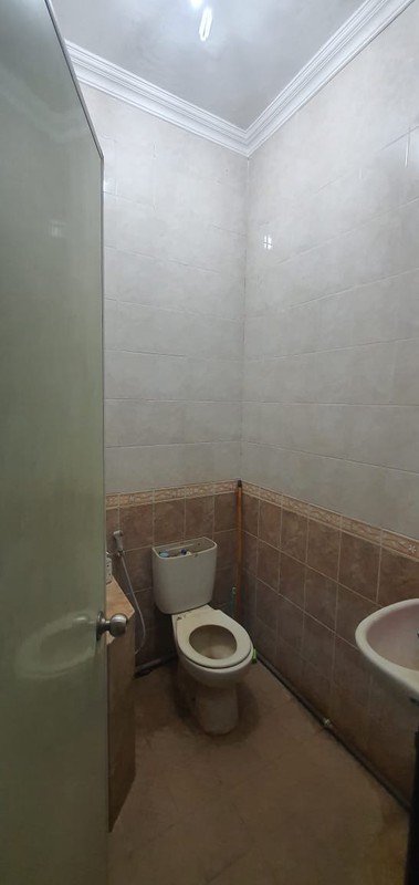 JUAL RUMAH SURABAYA BARAT Dian Istana Wiyung