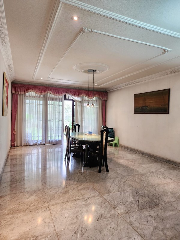 RUMAH DILOKASI TERBAIK DIMENTENG, JAKARTA PUSAT