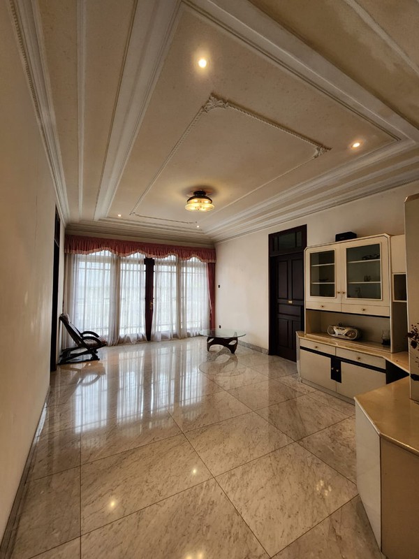 RUMAH DILOKASI TERBAIK DIMENTENG, JAKARTA PUSAT