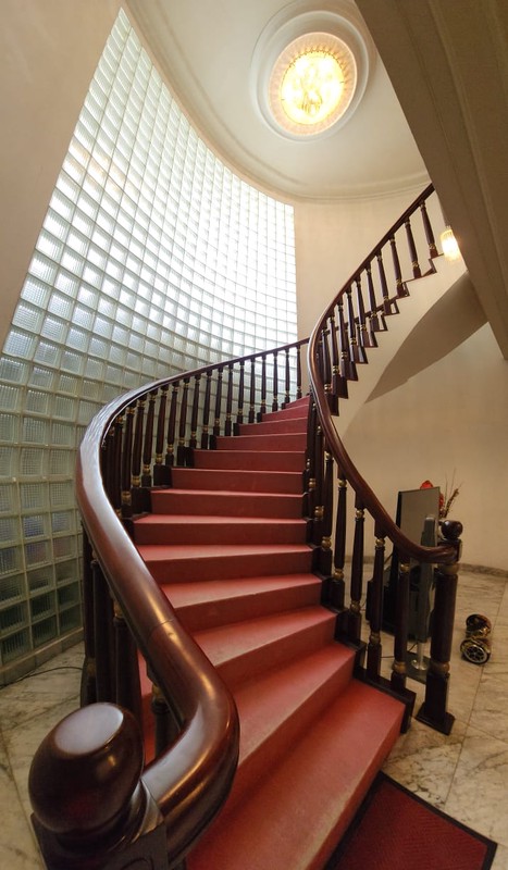 RUMAH DILOKASI TERBAIK DIMENTENG, JAKARTA PUSAT