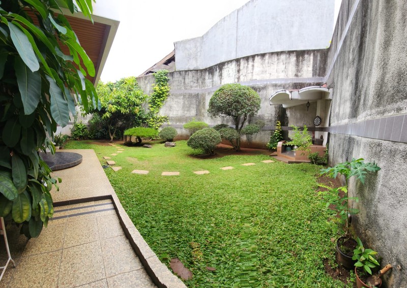 RUMAH DILOKASI TERBAIK DIMENTENG, JAKARTA PUSAT