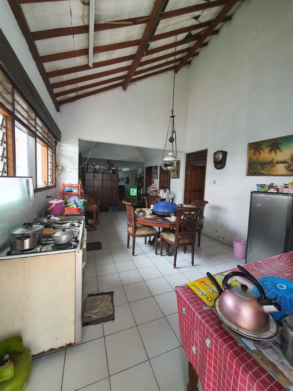 Dijual Rumah Nyaman Area Pasar Rebo