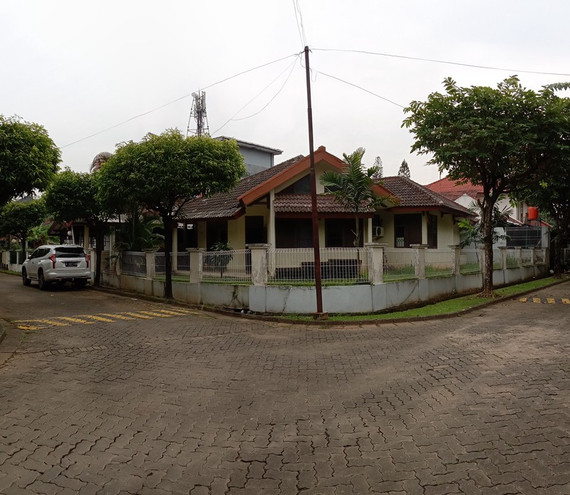 RUMAH DIJUAL "BU"  HITUNG TANAH DI KAWASAN ELIT DAN STRATEGIS @KEMANG PRATAMA, BEKASI