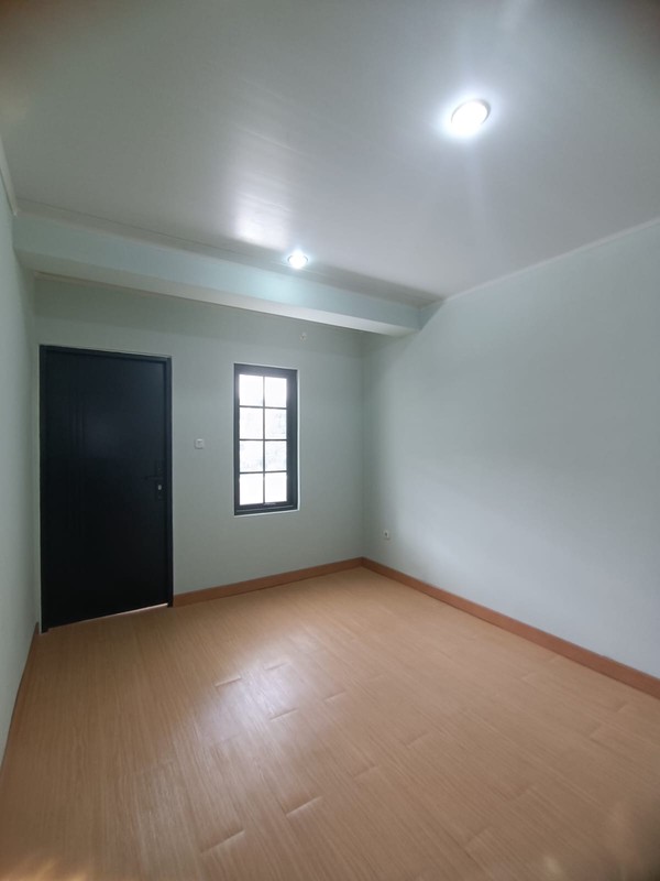 Rumah Bagus Di Merpati Bintaro Jaya Sektor 1 Jakarta Selatan