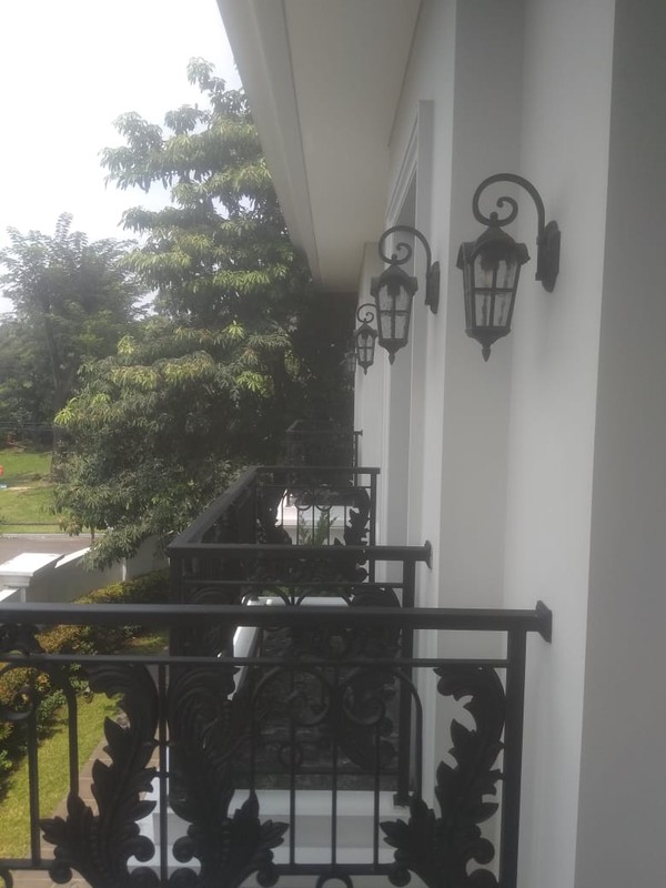 Rumah Bagus Di Jl Bukit Hijau Pondok Indah Jakarta Selatan