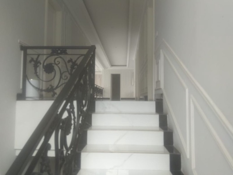 Rumah Bagus Di Jl Bukit Hijau Pondok Indah Jakarta Selatan